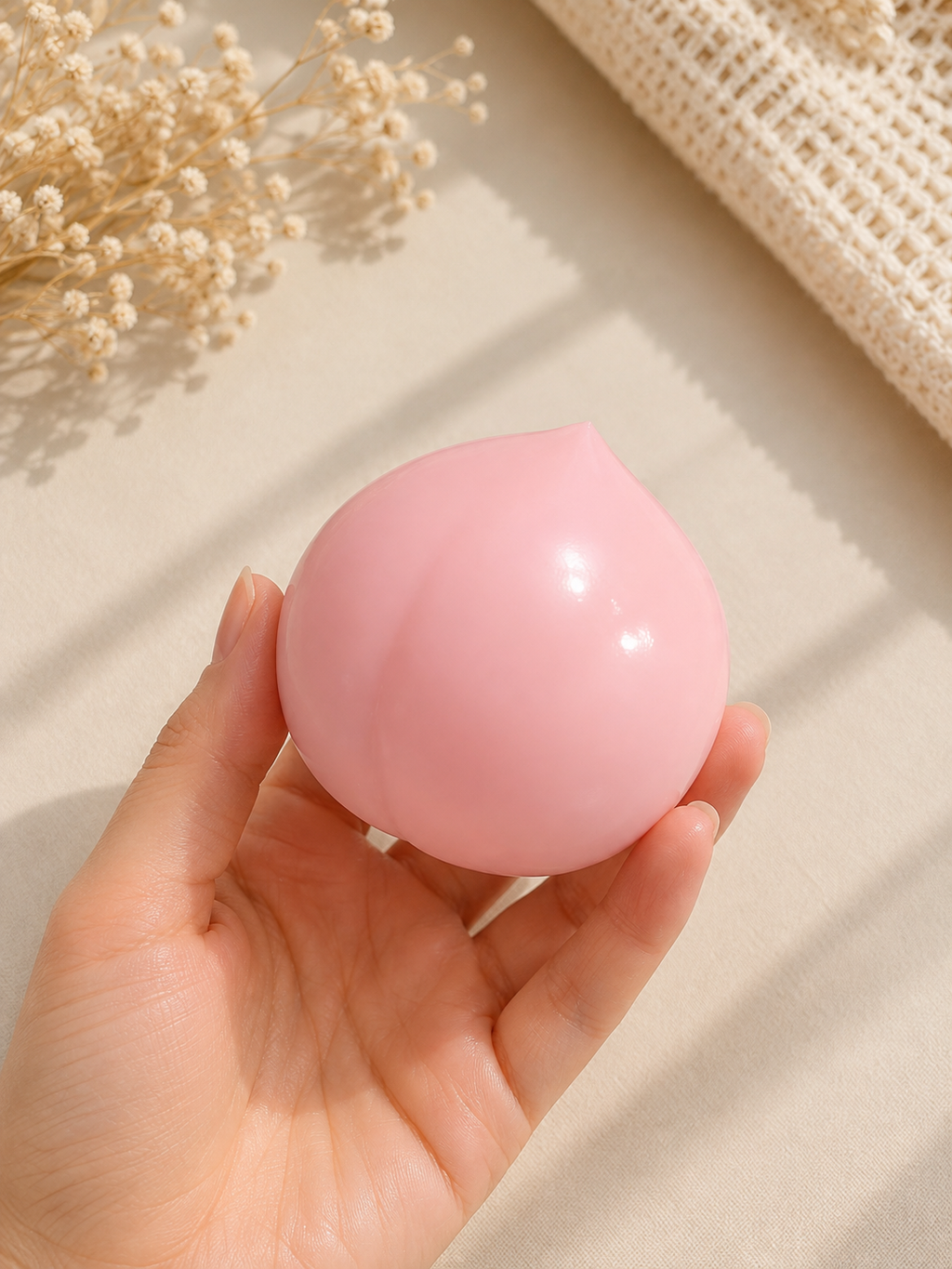 Smooshez Pink Ombre Peach Crunchy Slime Toy