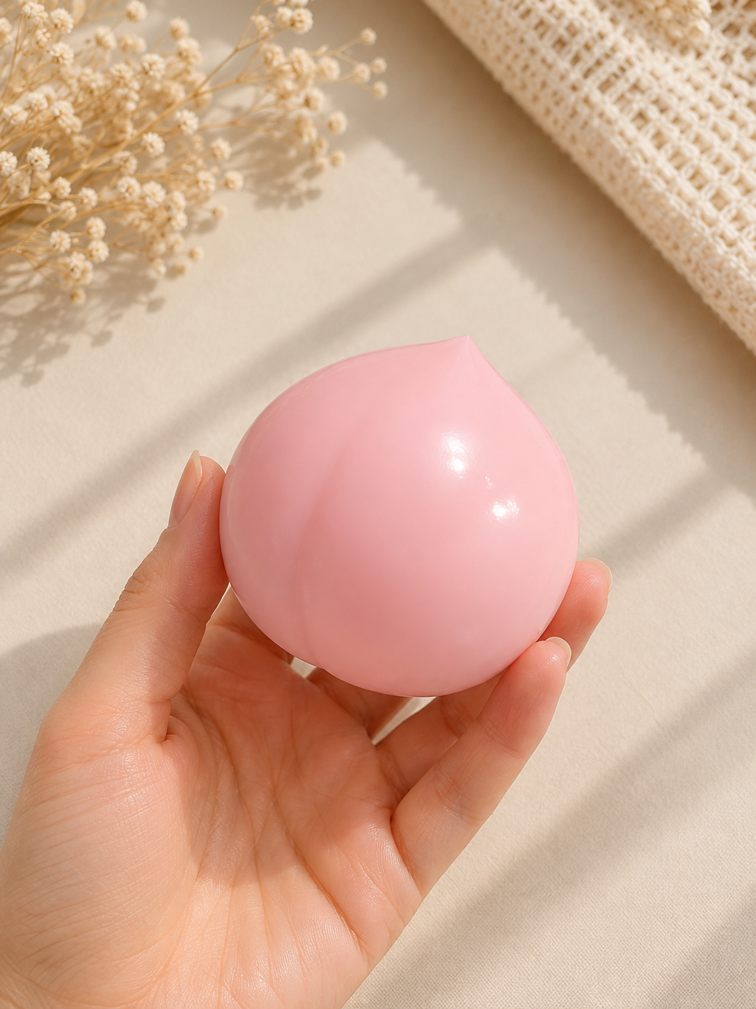 Smooshez Pink Ombre Peach Crunchy Slime Toy